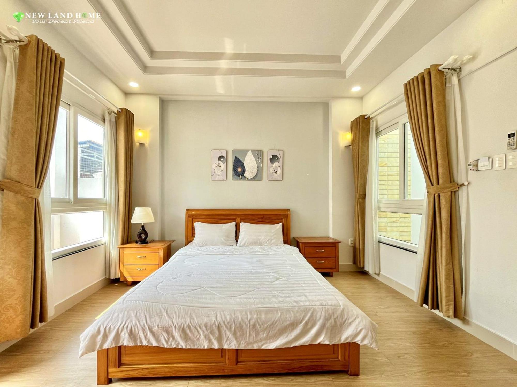 Khách sạn hẻo lánh New Land 2 - Phu My Hung TP. Hồ Chí Minh